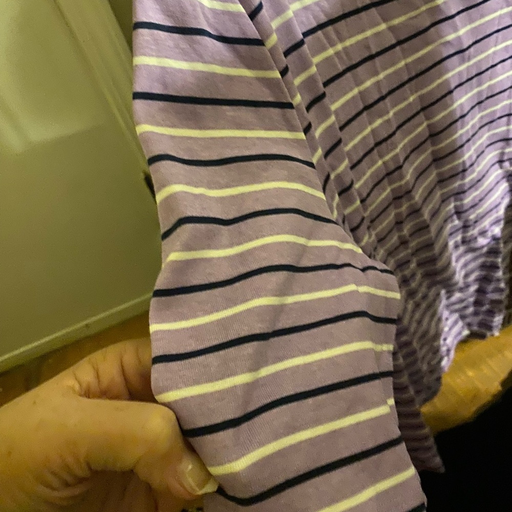 Purple navy and white … so cute with Jeans